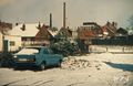 Blick in Richtung Neuer Weg, mittig das alte Bürogebäude der Sparkasse- Aufnahme vom 18. Februar 1978.