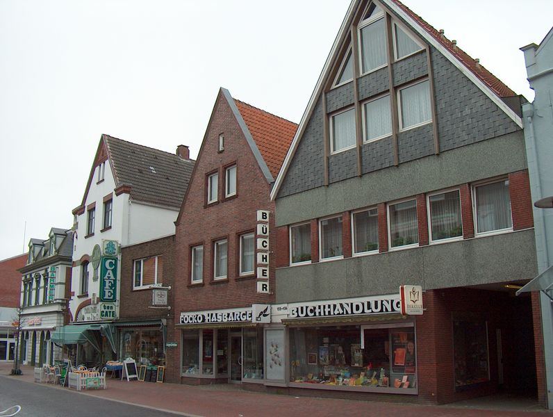 Datei:Osterstraße 155-156 - 30032003.jpg