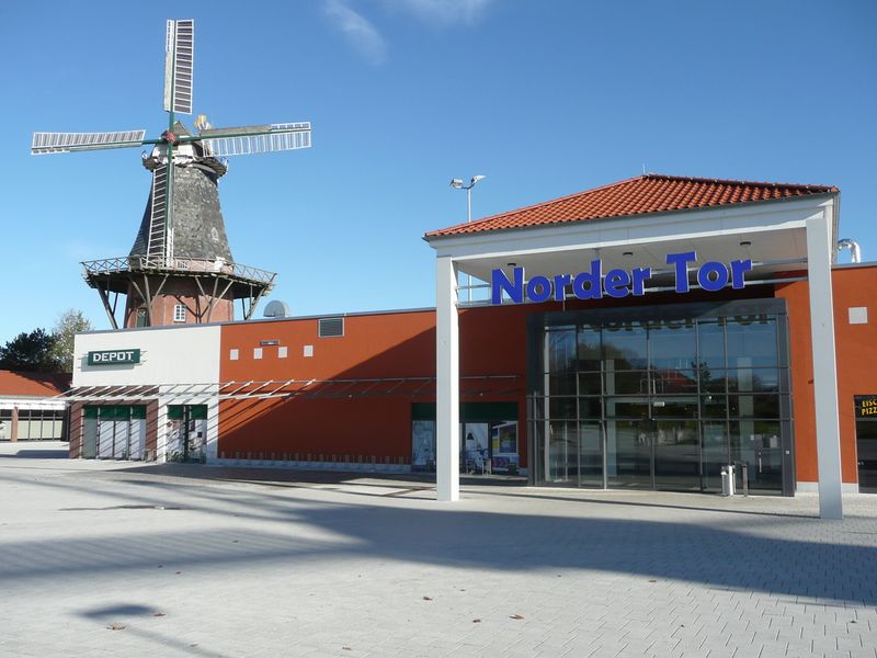 Datei:Norder Tor 28102012.jpg