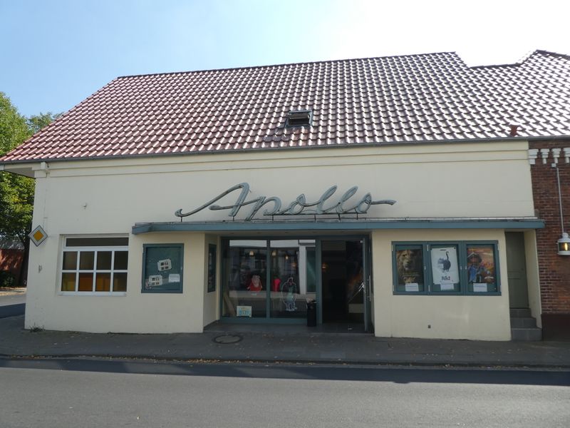 Datei:Apollo Kino - 25082019 1.jpg