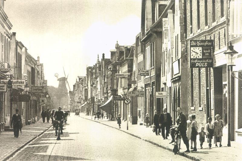 Datei:Neuer Weg um 1935 01.jpg