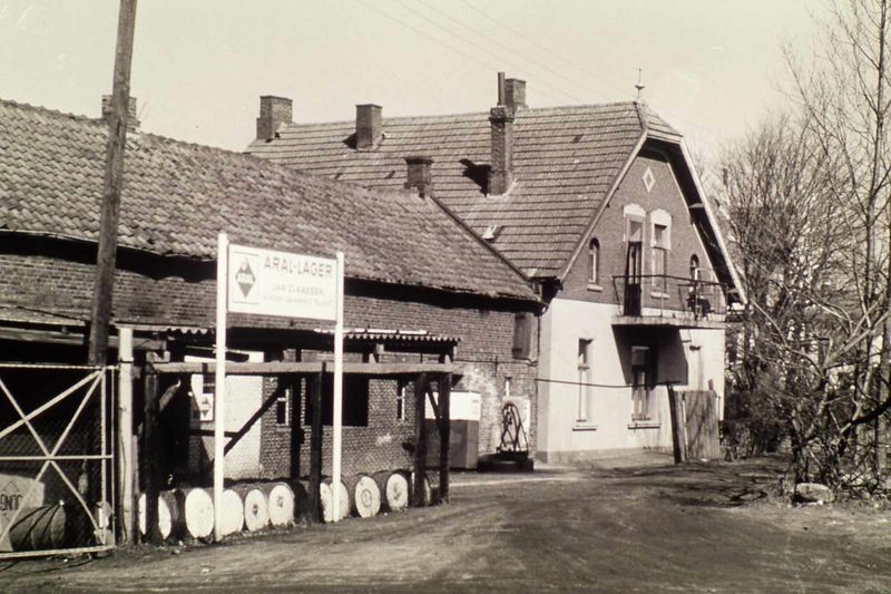 Datei:Sielstraße 31 Jan Claassen Mineralöle.jpg