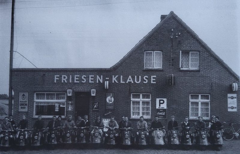 Datei:Badestraße Friesenklause um 1961 01.jpg