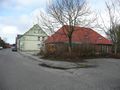Blick in die Straße mit Neubau - Aufnahme vom 6. März 2016.