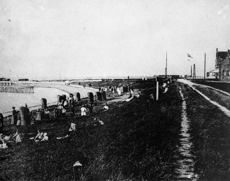 Datei:Norddeich Strandleben 1927.jpg