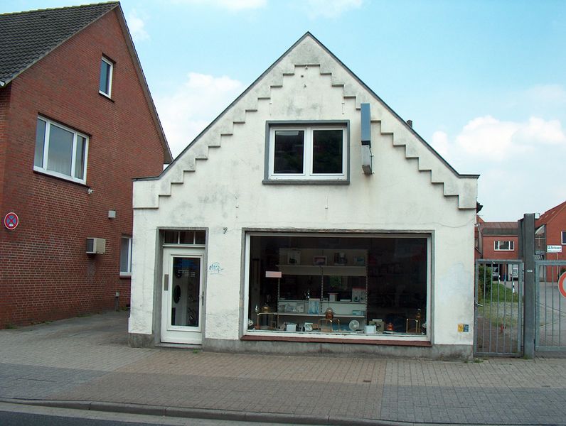 Datei:Heringstraße 7 - 11052003.jpg
