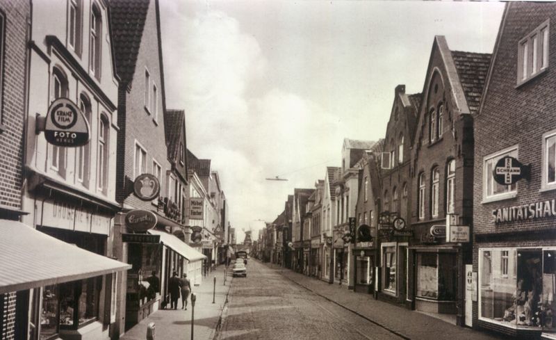 Datei:Neuer Weg um 1960 01.jpg