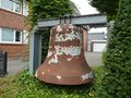Eine alte Glocke der Ludgerikirche. Aufnahme vom 19. September 2021.