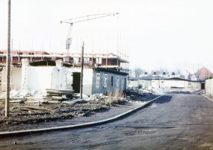 Datei:Tidofeld Lager Vertriebenenlager Baracke Abriss Rheinstraße Donaustraße 1960.jpg
