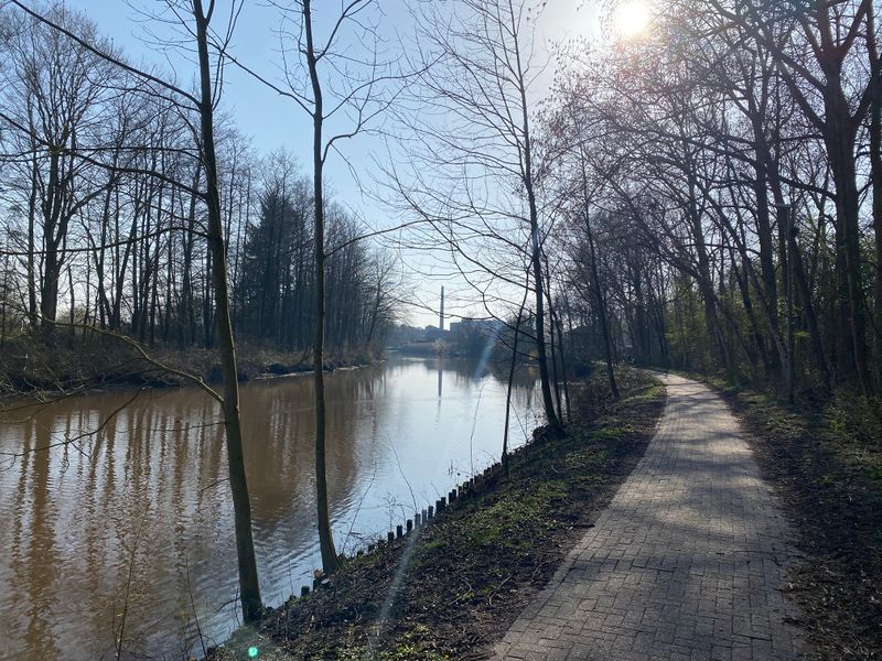 Datei:Derk-de-Haan-Padd Norder Tief Galgentief Blick zu Doornkaat 23 03 2022 01.jpg