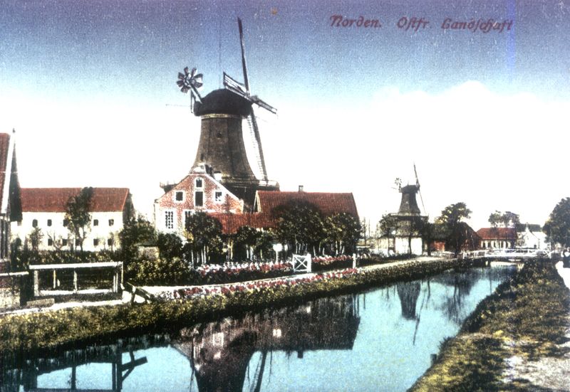 Datei:Fehnkanal Zwillingsmühlen um 1900 01.jpg