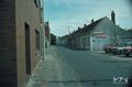 Alte Straßeansicht, an der Stelle der rechten Häuserzeile (Riege) sind heute Parkplätze - Aufnahme vom 17. Juli 1977.