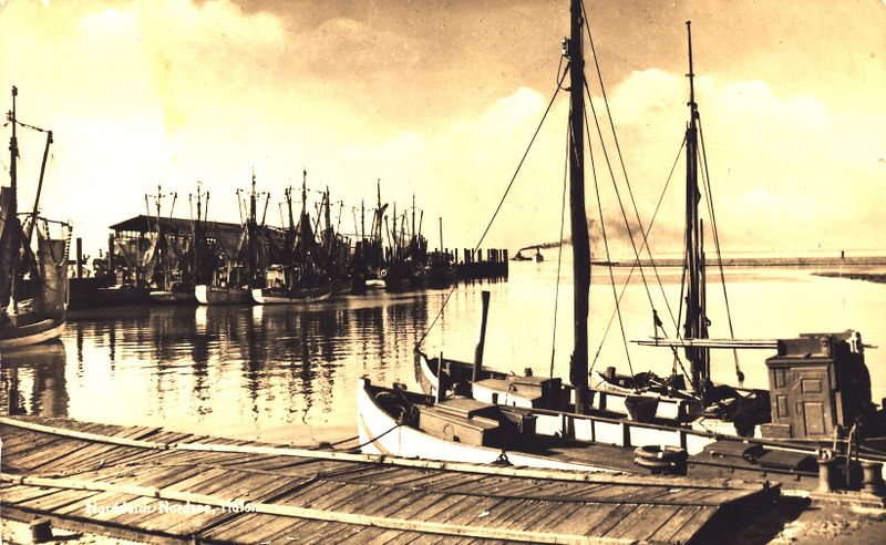 Datei:Norddeich Mole Hafen um 1940 01.jpg