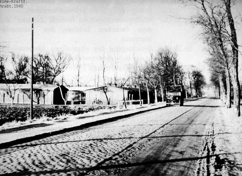 Datei:Heerstraße Vertriebenlager Tidofeld 1940 01 - Kopie.JPG