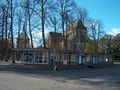 Der Marktpavillon mit Ludgerikirche im Hintergrund - Aufnahme vom 26. Oktober 2003.