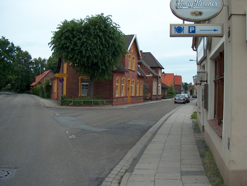 Datei:Große Mühlenstraße - Kreuzung Schulstraße - 22062003.jpg