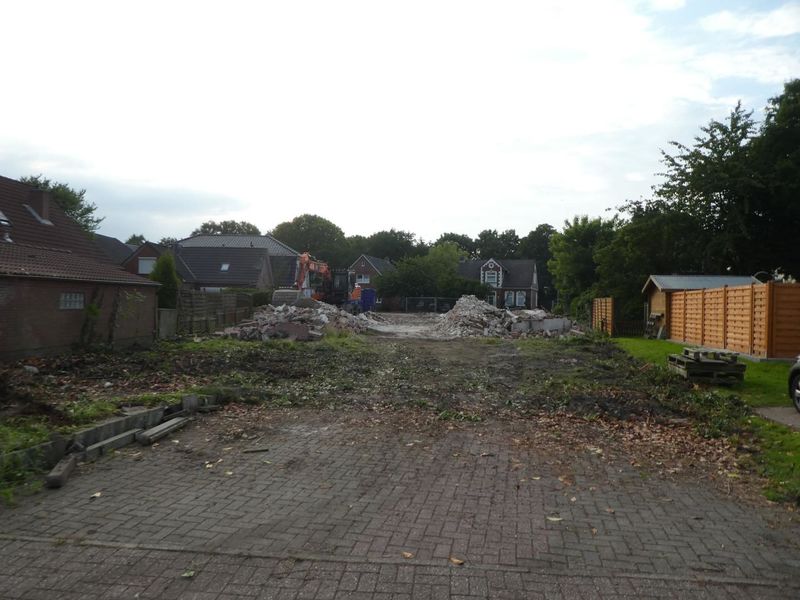 Datei:Schulstraße 27 Langer Pfad 21 Abbruch 24 06 2022 01.jpg