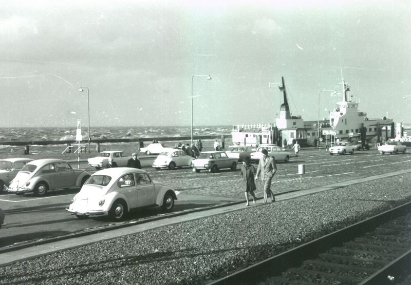 Datei:Norddeich Mole Hafen um 1960 02.jpg