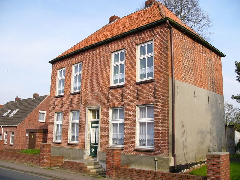 Datei:Schulstraße 24 030520062.jpg